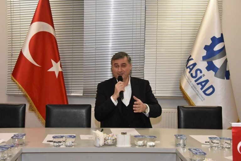 Başkan Ayhan Aslan Seçildi.